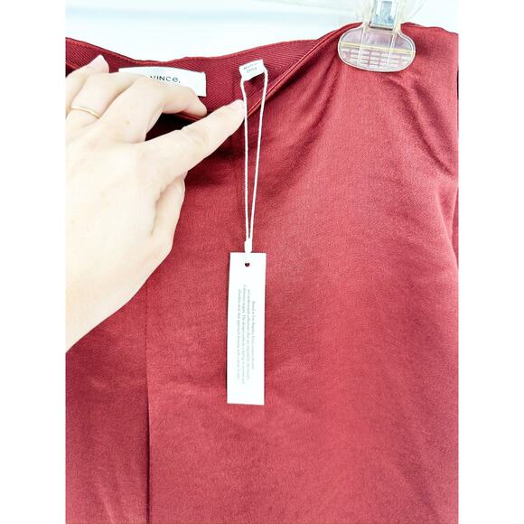 Vince Satin Crop Wide Flare Leg Trousers in Currant Red Size 2 NWT - Picture 8 of 8